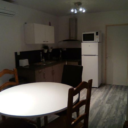 F2 Tout Confort Au Calme Apartment Batilly  Bagian luar foto
