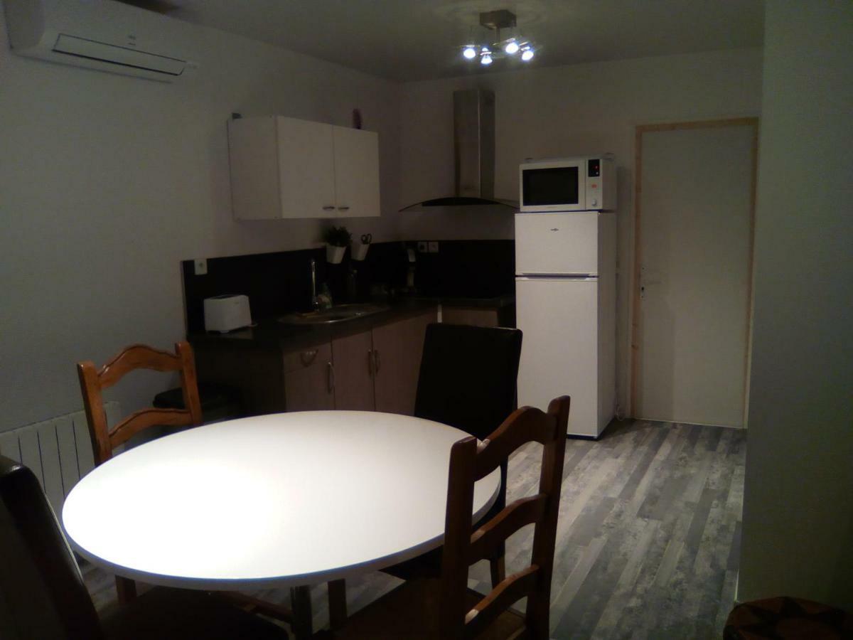 F2 Tout Confort Au Calme Apartment Batilly  Bagian luar foto